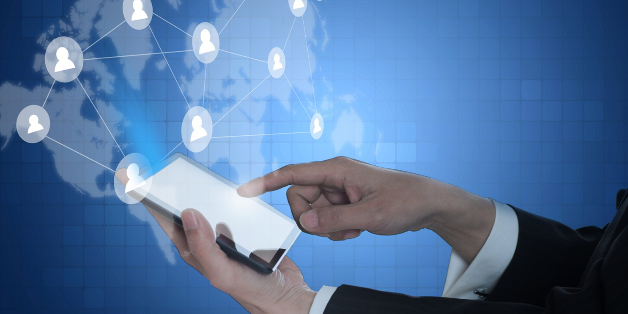 Strengthen Business Connections with vcardmart Virtual Business Cards